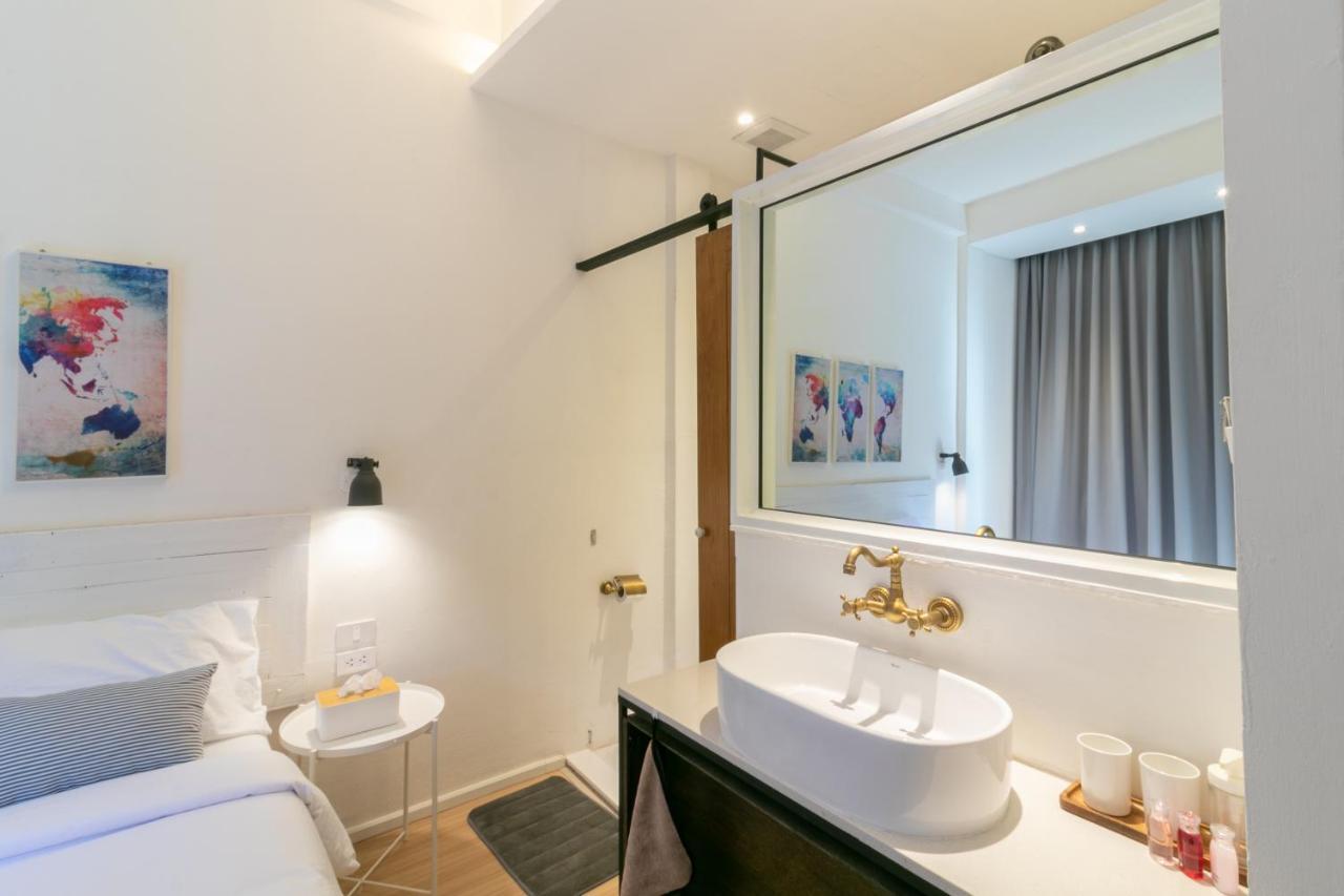 UHU Bangkok Hotel Bagian luar foto